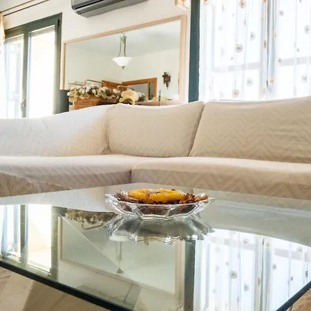 Spacious House In A Quiet Neighbourhood Villa Ierapetra (Crete)